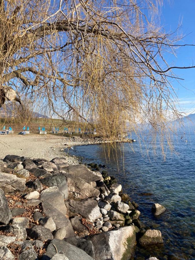 Casa Vacanza Sole Lago… Интра Екстериор снимка